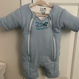 Baby Merlin’s Magic Sleepsuit Size L 6-9m